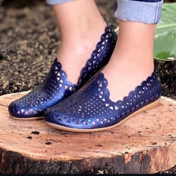 Shoes - Xirella Navy Blue Scalloped Women's Flats